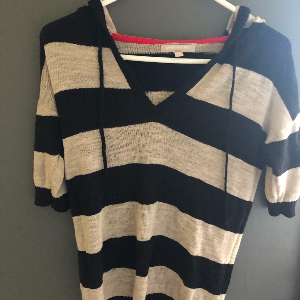Banana republic lightweight hooded sweater